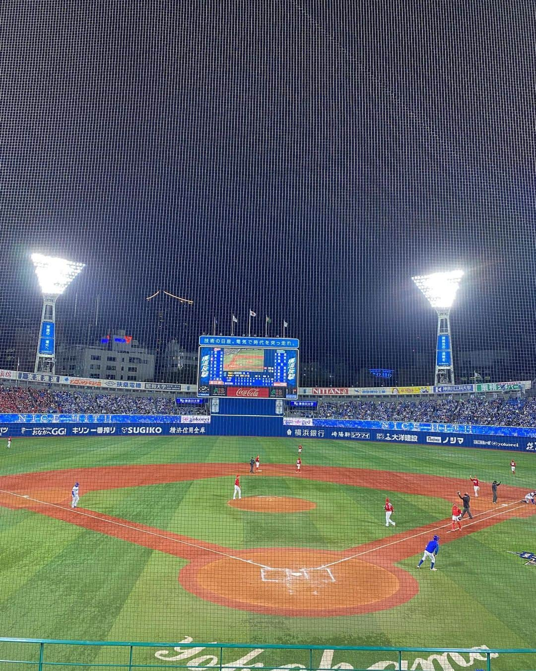 今井翼さんのインスタグラム写真 - (今井翼Instagram)「プロ野球  開幕  #横浜スタジアム #横浜denaベイスターズ  #好物 #崎陽軒 #焼売弁当 #めちゃ並んだ末に #目の前で売り切れた #そして負けた #僕が観に行く試合 #勝率低い #でも勝ち試合を観に #出来るだけ行きたい  #ベイスターズ今井」3月25日 22時40分 - tsubasaimai_official