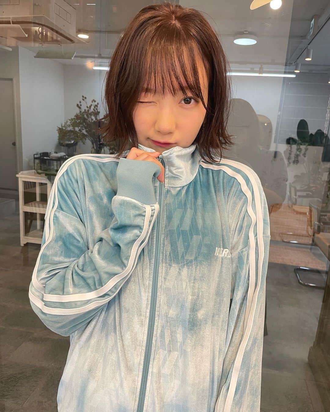 京佳さんのインスタグラム写真 - (京佳Instagram)「春の色にして切ってもらった💕 どうどう？？？？？🥺  @saaya____31 今日もありがとう😊  #京佳　#プロフェッショナルロリ巨乳 #japanesegirl #gravure #sexy #asiansexy  #asiangirls 　#大胸　#下着　#sexyhot #selfie #girlsday #内衣　#粉我　#portrait #泳衣 #日本」3月25日 18時58分 - kyouka_1202