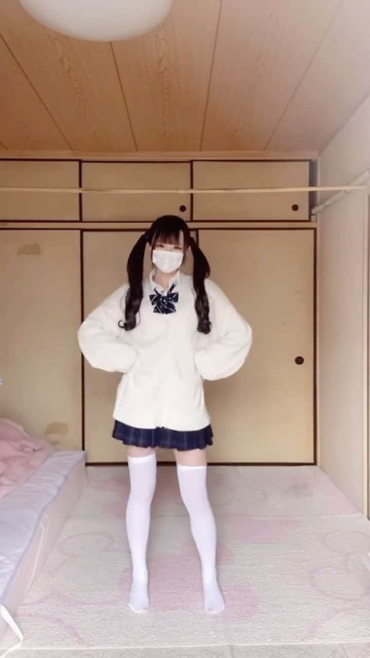 【TikTok】高校生エンタメ研究所のインスタグラム