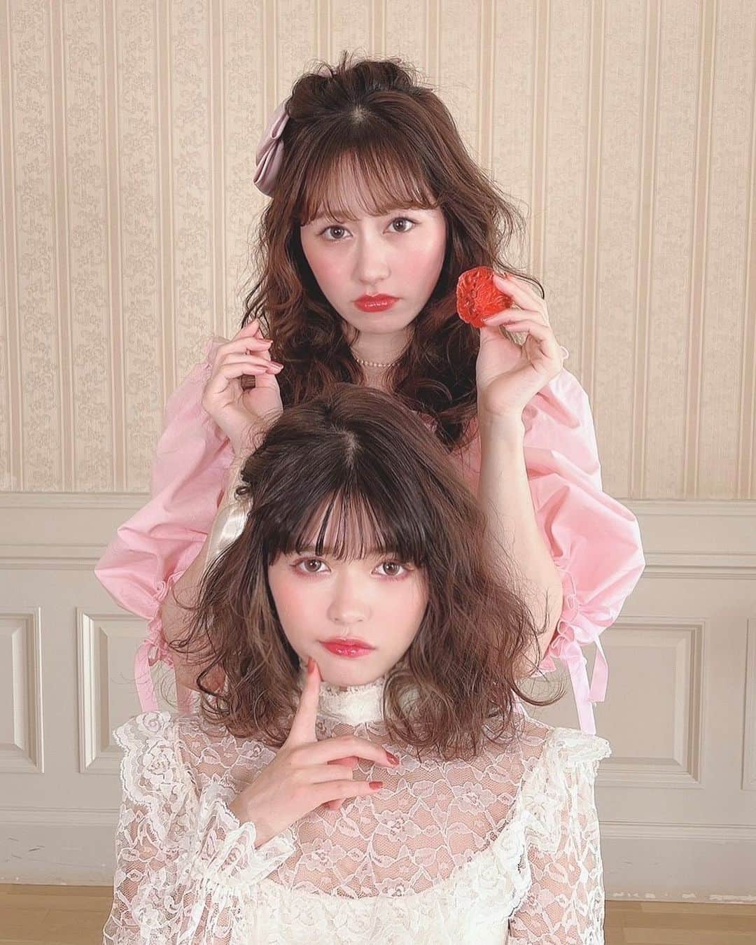 Larmeさんのインスタグラム写真 Larmeinstagram かわいいと思ったら でコメントしてね 𝐋𝐀𝐑𝐌𝐄 𝟎𝟓𝟐発売日まで あと 𝟓日 一足早く 佐々木彩夏ちゃん ももいろクローバーz 景井ひなちゃん オフショットをお届け 発売日3 30 Wed を お