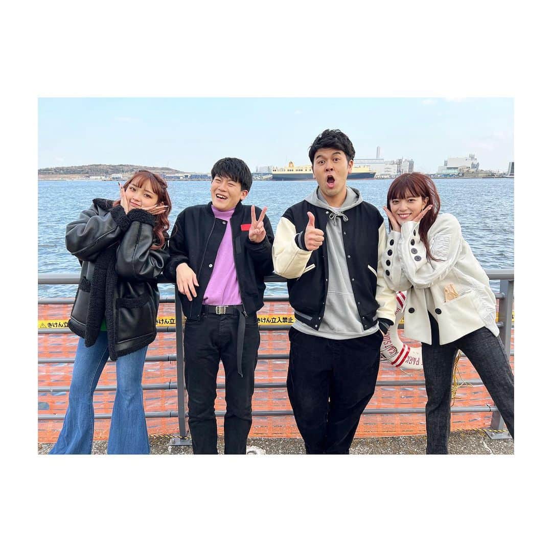 のインスタグラム：「* あるある土佐カンパニー2💙 今日がついに最終回です。 １年半前に始まったこの番組、 とにかくレギュラーメンバー・スタッフが あたたかくていつも収録が楽しみでした。 こんなに出演者が仲良くなったのは ５年間テレビ朝日で仕事をしていて 初めてのこと。 最高の友達であり、家族です！！ 出演いただいたゲストの皆さんも、 本当にありがとうございました🥺 最後も土佐カンらしく！ みんなで楽しく笑顔で！！ 最高の放送に違いありません❤️‍🔥 今日まで番組を応援してくださったみなさま とてもとても感謝しています！ 番組は終わりますが、 土佐カンチームは不滅です🔥 またお目にかかれるその日まで！ ぜひ今日の放送を目に焼き付けて お待ちいただければと思います❤︎ （写真3枚目が初回収録の時 4枚目はねおちゃん初収録の時です） * #あるある土佐カンパニー2#土佐カン#あるある#土佐兄弟#土佐有輝 さん#土佐卓也 さん#ねお ちゃん#バラエティ#番組#家族#友達#family#friend#不滅#仲良し#テレビ朝日#アナウンサー#三谷紬」