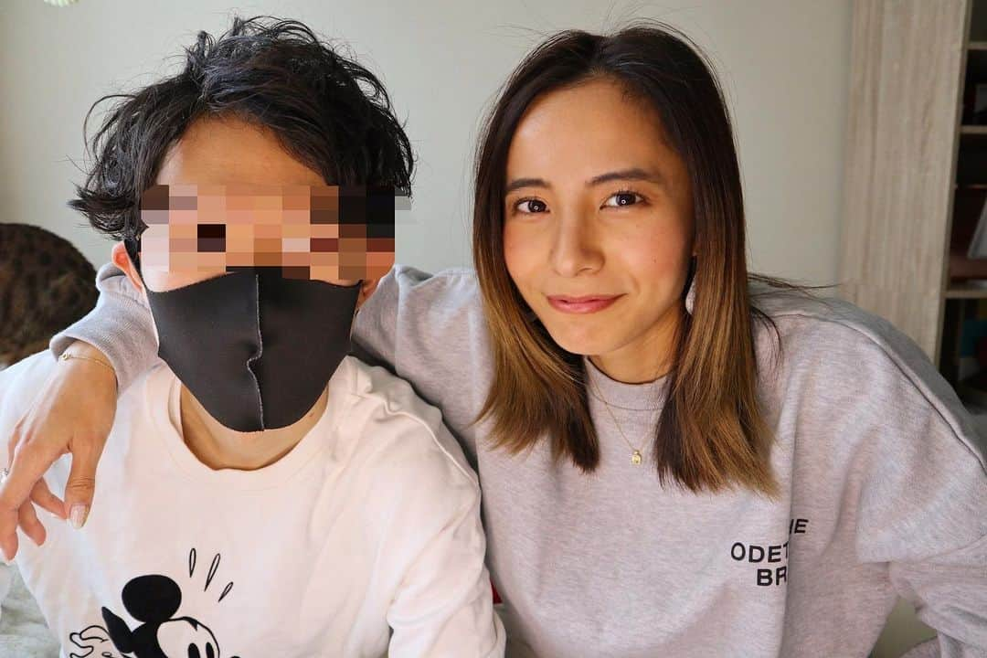 佐野千晃さんのインスタグラム写真 - (佐野千晃Instagram)「本日のYouTubeにて旦那との馴れ初めを結構長い時間話してます！笑  これでも割とカットされてるから実際30分以上喋ってるかも！笑  是非見てね！！！！笑  #natural #healthy #good #gilrs #gilr #cool #cute #ooted #selfie #self #face #スポーツ女子 #スポーツ #YouTube #トップ #から　#飛んでね」3月25日 21時24分 - sanochiaki810