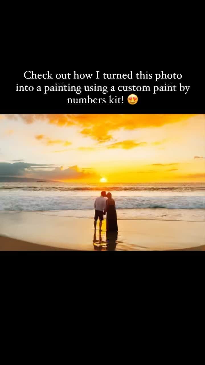 マリヤ・コロレバのインスタグラム：「Follow me along on my latest paint by numbers project! 🎨   Original photo by @rozykayphotography @flytographer ✨   #paintbynumbers #hawaii #maui #couple」