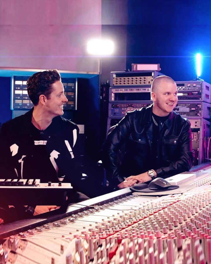 SICK INDIVIDUALSのインスタグラム：「Definitely the most stressful 60 minutes of our life 😁🤙🏻 Our @slamofficial Studio Challenge is now on YouTube! 🎶 @minvandefensie」