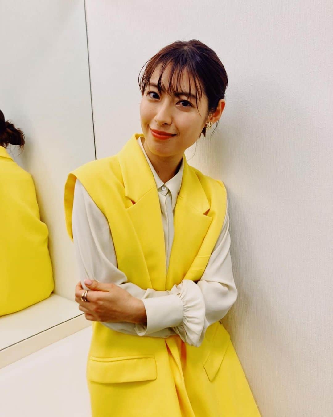 瀧本美織のインスタグラム：「. 今日よる6:56〜「サンドウィッチマン&芦田愛菜の博士ちゃん」2時間SPに出演させていただきます👼🏻 ヤバすぎる戦国武将というテーマです。博士ちゃんのみんな、知識が凄くて🥸圧倒されてしまいました…！   #博士ちゃん」