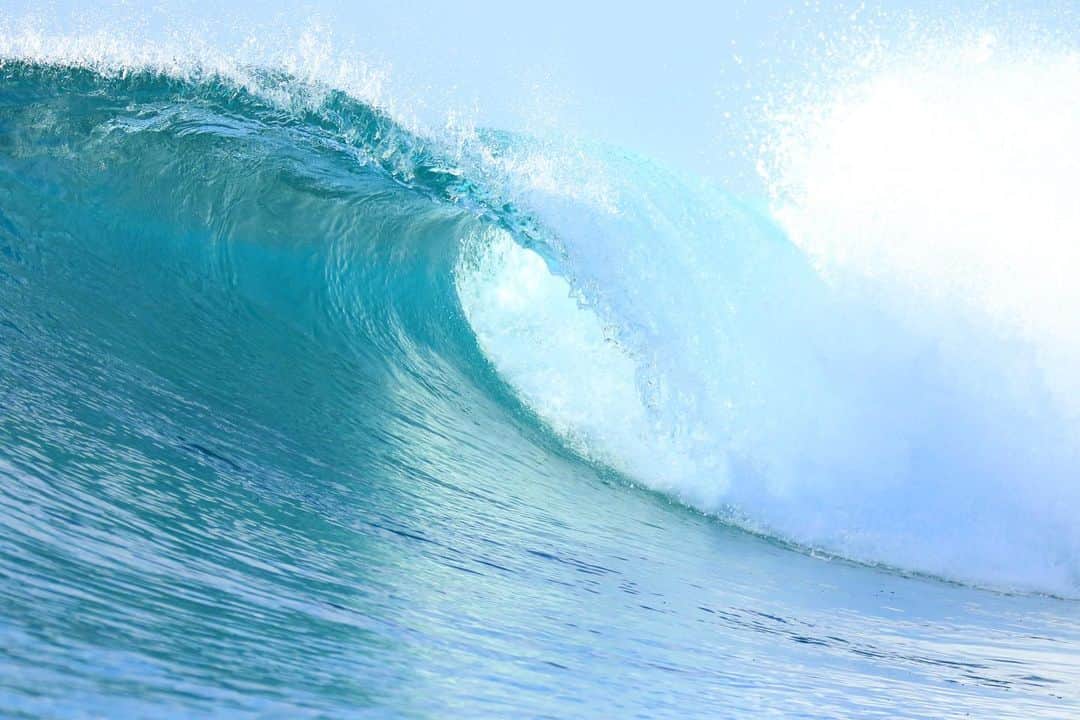 金子藍さんのインスタグラム写真 - (金子藍Instagram)「ライトもレフトも 色んな波に出会えて  サーフィンて楽しいーーー😭 こんなに毎日いい波でサーフィン出来たの久しぶりで 海外surftripの良さを思い出した  #メンタワイ #ボートトリップ #インドネシア #goodwave #空」3月26日 11時16分 - aikaneko_surf