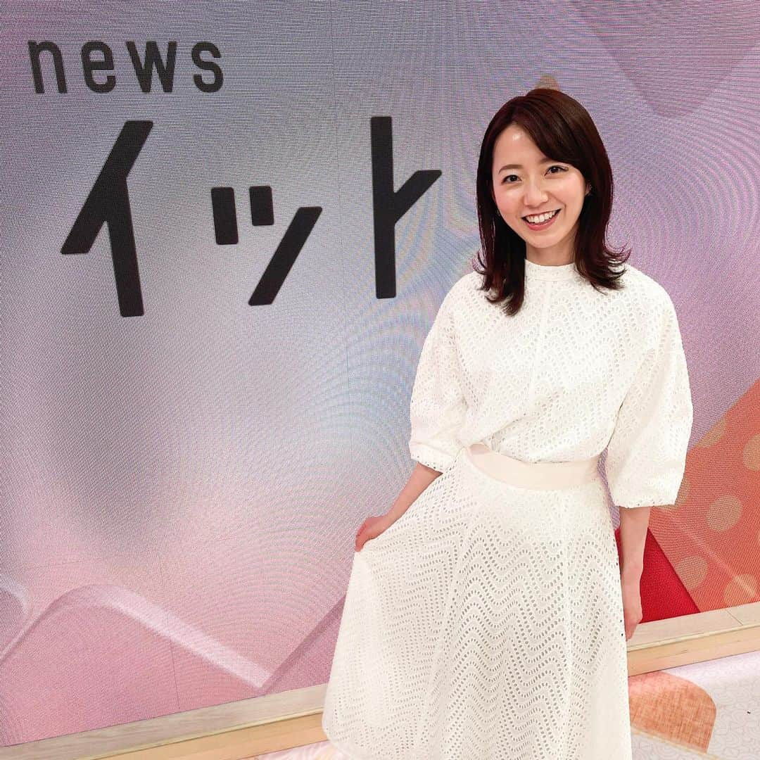 フジテレビ「プライムニュース イブニング」さんのインスタグラム写真 - (フジテレビ「プライムニュース イブニング」Instagram)「⁣ 西日本中心に「春の嵐」が吹き荒れた一日でしたが…⁣ このあとは北日本も暴風に警戒が必要です。⁣ 引き続き、お天気情報にご注意ください！⁣ ⁣ 内田嶺衣奈⁣ TONAL TONAL @tonal_official #TONAL⁣ ⁣ 佐久間みなみ⁣ And Couture @and.couture #AndCouture⁣ OSEWAYA @osewaya_official #お世話や⁣ ⁣ #内田嶺衣奈 @reina.uchida⁣ #奥寺健 @fujitv_announcer⁣ #永尾亜子 @ako_nagao⁣ #佐久間みなみ @sakuma_minami⁣ #フジテレビ⁣ #アナウンサー⁣ #ニュース」3月26日 18時42分 - livenews_it