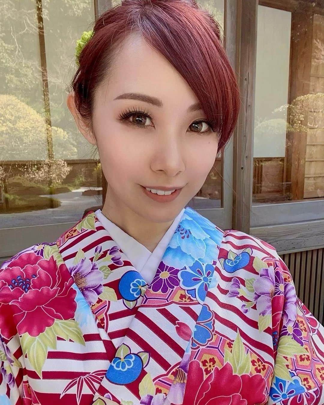 Marinaさんのインスタグラム写真 - (MarinaInstagram)「久しぶりの着物👘🌸✨  先日、梨彩ちゃんと着物を着て散策してきました！ その模様はまた改めて公開しますね◎  和服ってなかなか着る機会が無いからとっても楽しかった〜🌸  梨彩ちゃんありがと〜❤️❤️  #着物 #KIMONO #Japan」3月26日 16時34分 - aldiousmarina