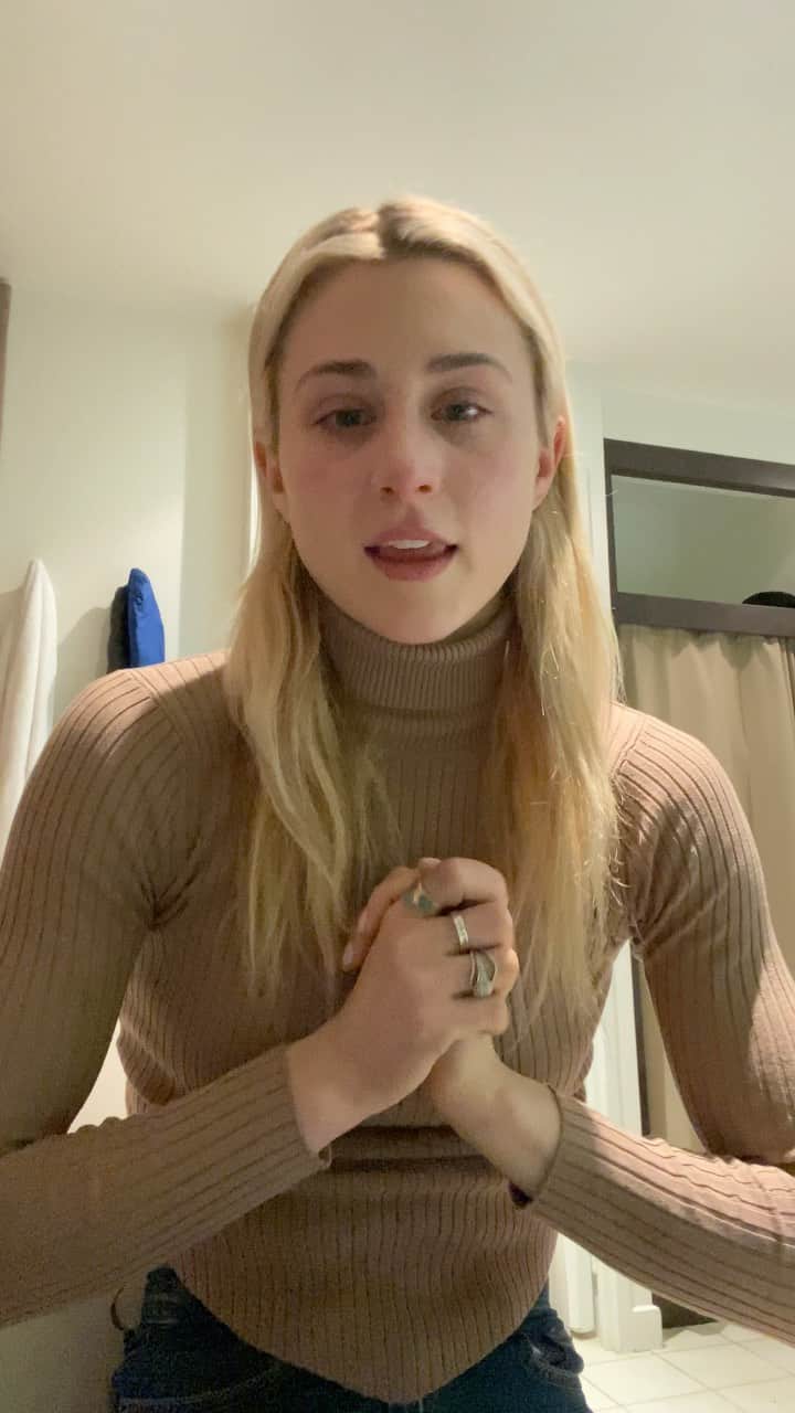 アシュリー・ケインのインスタグラム：「❤️」