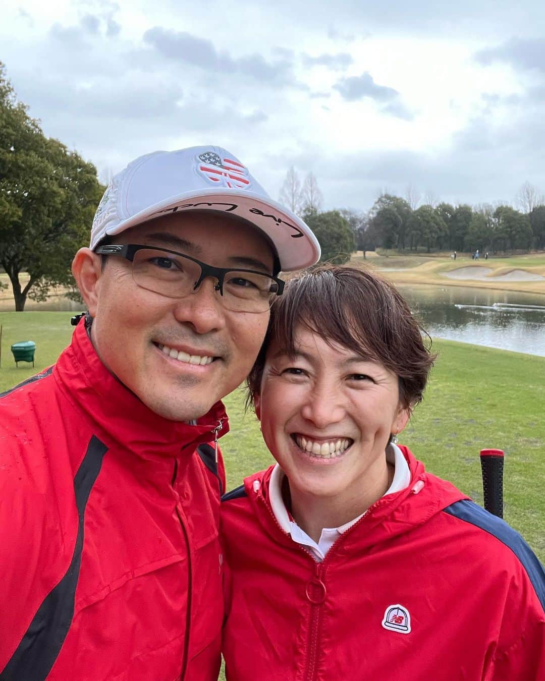 のインスタグラム：「今日は　@ai_sugiyama_cup の スポンサーさんでもあるJBAのゴルフコンペでした⛳️ 朝いちハプニングはありましたが💦 素敵なメンバーに恵まれて💛それはそれは楽しい1日となりました🙌🙌  コンペが行われたPGM石岡ゴルフクラブはとてもタフなコースで🤪今まで100を切ったことがなかったのですが🥹本日初めて白ティーから100を切って98でした✨  おばあちゃんになってもゴルフはやりたいので⛳️今のうちに技術力を身につけたいです💪  #松田一将プロ #めっちゃ #圭に似てた #錦織圭 #🤣」