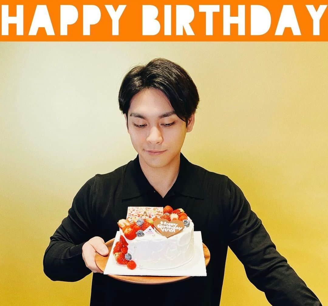 柳楽優弥のインスタグラム：「★ . .  Happy 32nd birthday!!😸🎂 . . .  #yuyayagira #柳楽優弥」