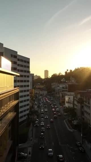 デビッドヤーマンのインスタグラム：「Hello, Sunset Boulevard. We’ve touched down in LA ahead of Hollywood’s biggest night.   #DavidYurman #VanityFair #Oscars」