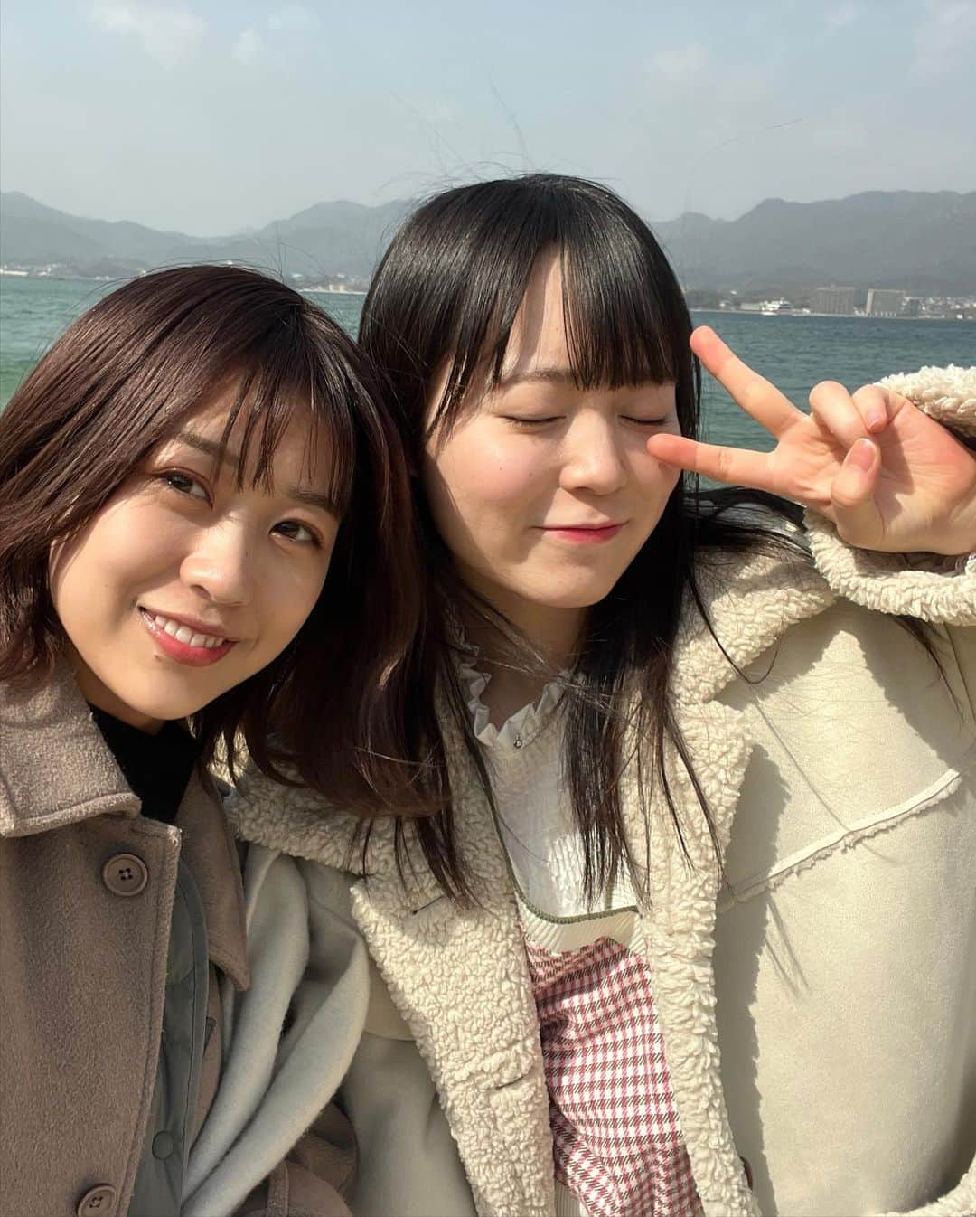 西川怜さんのインスタグラム写真 - (西川怜Instagram)「@ayana.s_official ちゃんとの 宮島の思い出🧚‍♀️  神社からパワーをもらった気がする✨満潮綺麗だったなぁ  鳥居、工事中だった🥲  #宮島 #厳島神社 #宮島旅行」3月27日 12時15分 - rei_nishikawa_1025