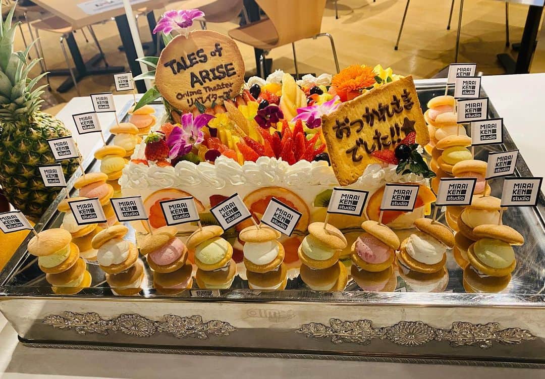 のインスタグラム：「Tales of ARISE 応援してくれたみなさんありがとうございましたー！！☺️🍓🍓🍓🍓 #TOARISE #テュオハリム #テュオ俳句」