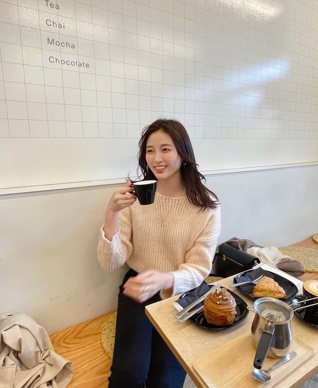 のインスタグラム：「ずっと行ってみたかった @bsquaredtokyo_kiyosumi   予想した通り美味しかった🥺 コーヒーデニッシュ苦いと甘いのバランスが最高✨  15:00くらいに行ったらかなりパンが少なくなっていたので今度は朝いちリベンジしよう🌱  #清澄白河#清澄白河カフェ#清澄白河ランチ#清澄白河グルメ#パン#パン屋巡り#カフェ#デニッシュ#おしゃれカフェ」