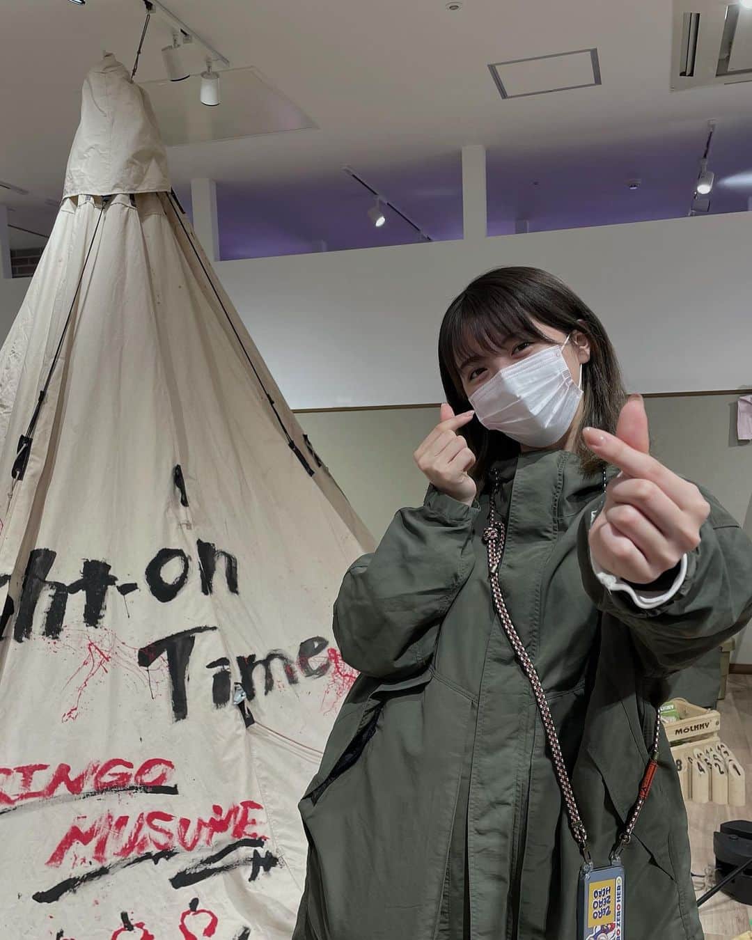 彩香さんのインスタグラム写真 - (彩香Instagram)「＊ この間Jと#ヒロロ で展示している「RINGOMUSUME POP UP」を見に行ってきました〜✌️❤️ 31日までだからみんな行ってみてね💐 ＊ ＊ ＊ #ヒロロ #tsutayabookstorehiroro #popup #ringomusume」3月27日 17時53分 - saika_ringomusume