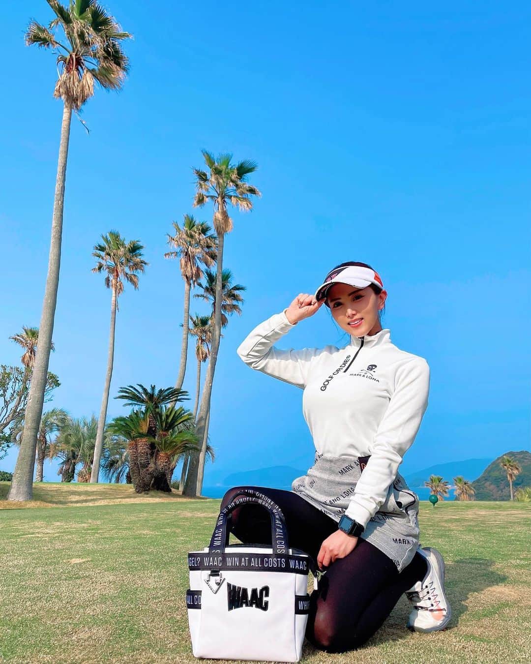 RIONAのインスタグラム：「.  福岡県の志摩シーサイドカンツリー🌴  行ってみたかったとこ💕 めちゃくちゃロケーション最高すぎた💕  スコアわズタボロだったので次回またリベンジ🏌️‍♂️  #福岡県#志摩シーサイドカンツリークラブ  #golf#ゴルフ女子#ゴルフコーデ#マークアンドロナ」