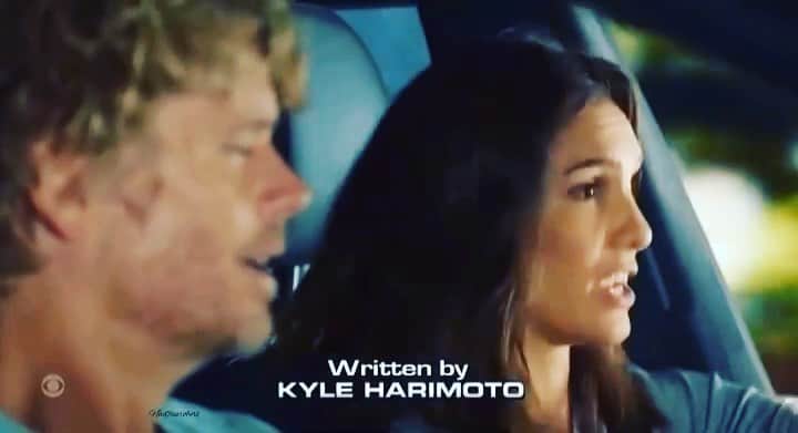 ダニエラ・ルーアのインスタグラム：「Just a piece of tonight’s shenanigans to look forward to from our 1 of 2 eps airing tonight!!! Thanks @nadfaurobert for grabbing this clip 😊 . Um pedacinho dos disparates no 1° de 2 episódios que dão hoje!!! Obrigada @nadfaurobert por encontrares este clip ☺️ . @ericcolsen @ncisla @harimoto_kyle @cbstv @cbstvstudios #ncisla」