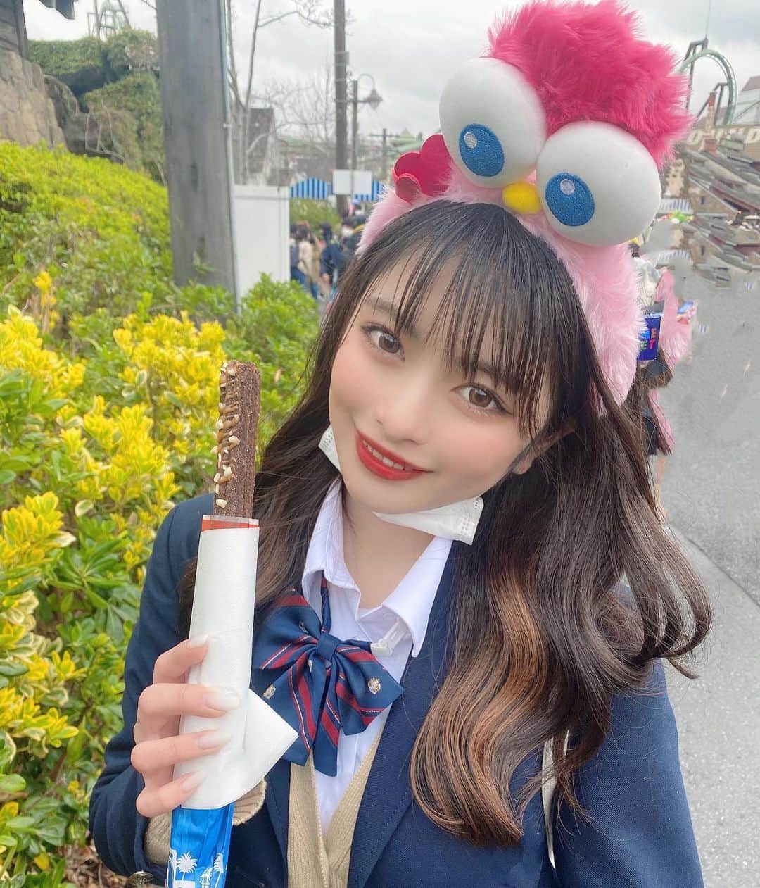 崎代夏怜のインスタグラム：「🍫🖤」