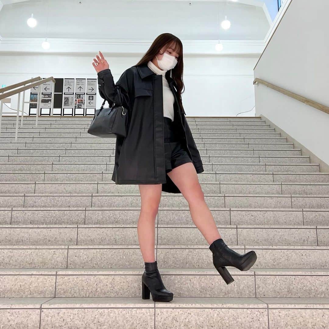 増田彩乃さんのインスタグラム写真 - (増田彩乃Instagram)「♡₊⁺ - White × Black - ♡₊⁺」3月28日 18時09分 - m_ayano26
