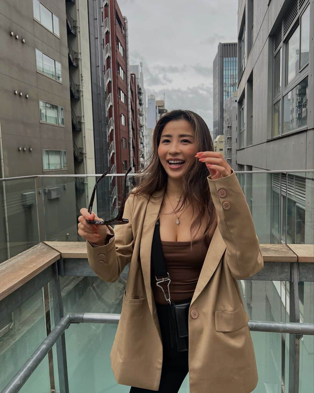 MIYAのインスタグラム：「Happy Monday Mood😄💗  朝からいいことがあったそんな月曜日🫶🏽  #monday #mood #ootd #spring #happiness #🌸」