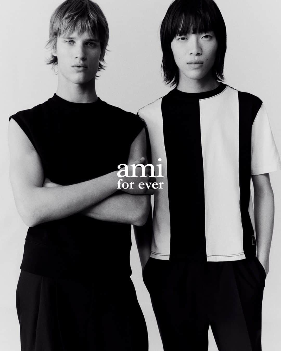 アミ アレクサンドル マテュッシのインスタグラム：「Ami For Ever  Nous avons le plaisir de vous annoncer le lancement d'Ami For Ever en France, notre nouvelle plateforme créée pour donner une seconde vie à vos vêtements.   Maintenant disponible sur forever.amiparis.com -  Pleased to announce the launch of Ami For Ever in France, our new platform created to give a second life to your pieces.   Now available online at forever.amiparis.com  #AmiParis #AmiForEver」