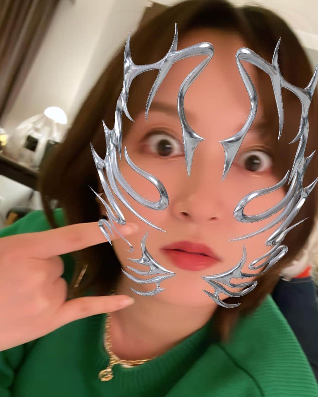 サーヤのインスタグラム：「savage #ﾂﾂﾂﾂ」