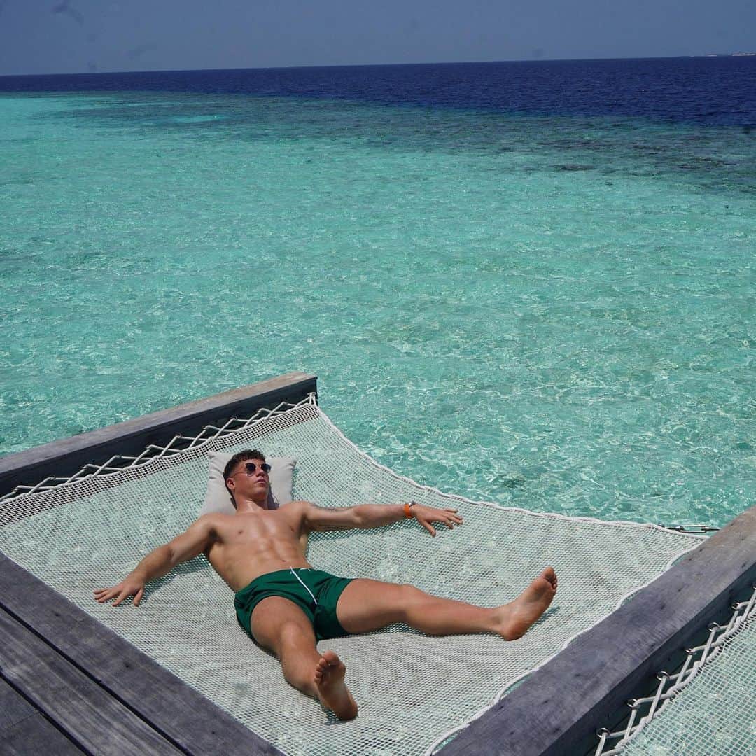 のインスタグラム：「Time well spent… 🕶🔆」