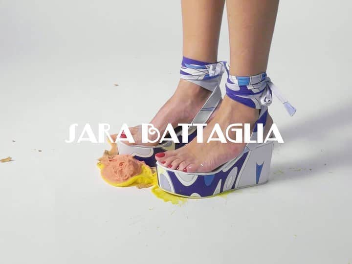 サラバターリアのインスタグラム：「INTRODUCING: ‘DANCING SHOES’ PLATFORM SHOES / #SaraBattaglia #Shoes   AVAILABLE ON sarabattaglia.com   DIRECTOR / TALENT @bat__sara FILM @marco.celotti STYLE @pasqualecangemi DOP @nicolacattanidop AC & FOCUS PULLER @mattia8aviani GRIP @francescostabili BOOM OPERATOR @carillo___ SOUND DESIGNER @sunbernardo.it MUA @terni.federico  NAILS ARTIST @unghiesupreme EDITOR @elitamontini COLORIST @ciccibuum GALLERIST @galleriaantoniobattaglia」