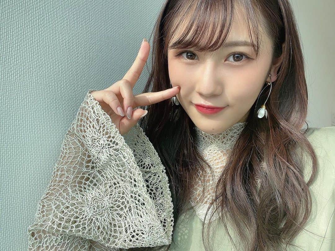 西野未姫のインスタグラム：「前髪作ろうかなぁ😳  #1年前の私 #前髪作るか悩む #どう思いますか」