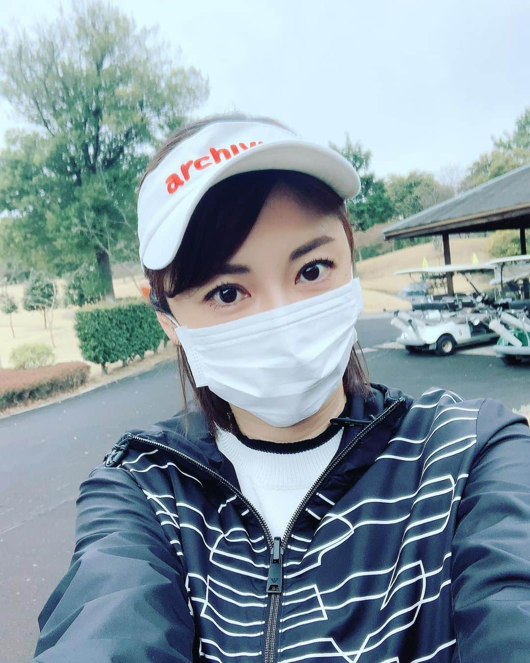 原史奈さんのインスタグラム写真 - (原史奈Instagram)「約2ヶ月ぶりのゴルフ こんなに時間が開くのは久しぶり 当たるかしら。。。 #久しぶり #当たるかな  #原史奈 #ゴルフ #ゴルフレッスン #ゴルフ女子 #ゴルフ大好き #golf #ゴルフウエア #ゴルフコーデ #ゴルフグッズ #ゴルフ動画 #ping #ピン #ping女子 #gle2 #g410 #even #archivio #アルチビオ #cuartounited #instagolf」3月29日 8時03分 - fuminahara