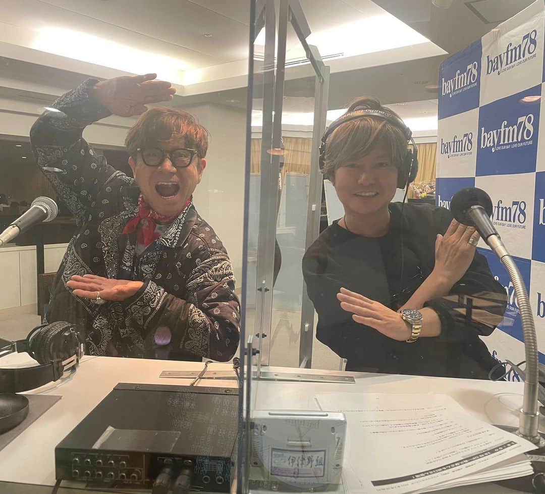 伊津野亮のインスタグラム：「昼の声優　 夜の性優？ 夢の共演！ ありがとう😊リスナー」