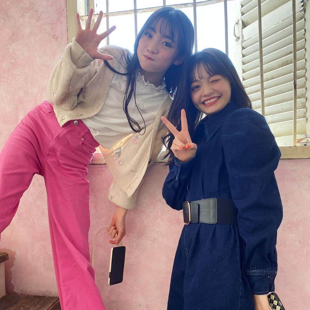 ニコ☆プチのインスタグラム：「. . 私服👗‼︎ おしゃれ〜〜😳💗 . #川崎王愛 #星乃あんな #ニコプチ .」