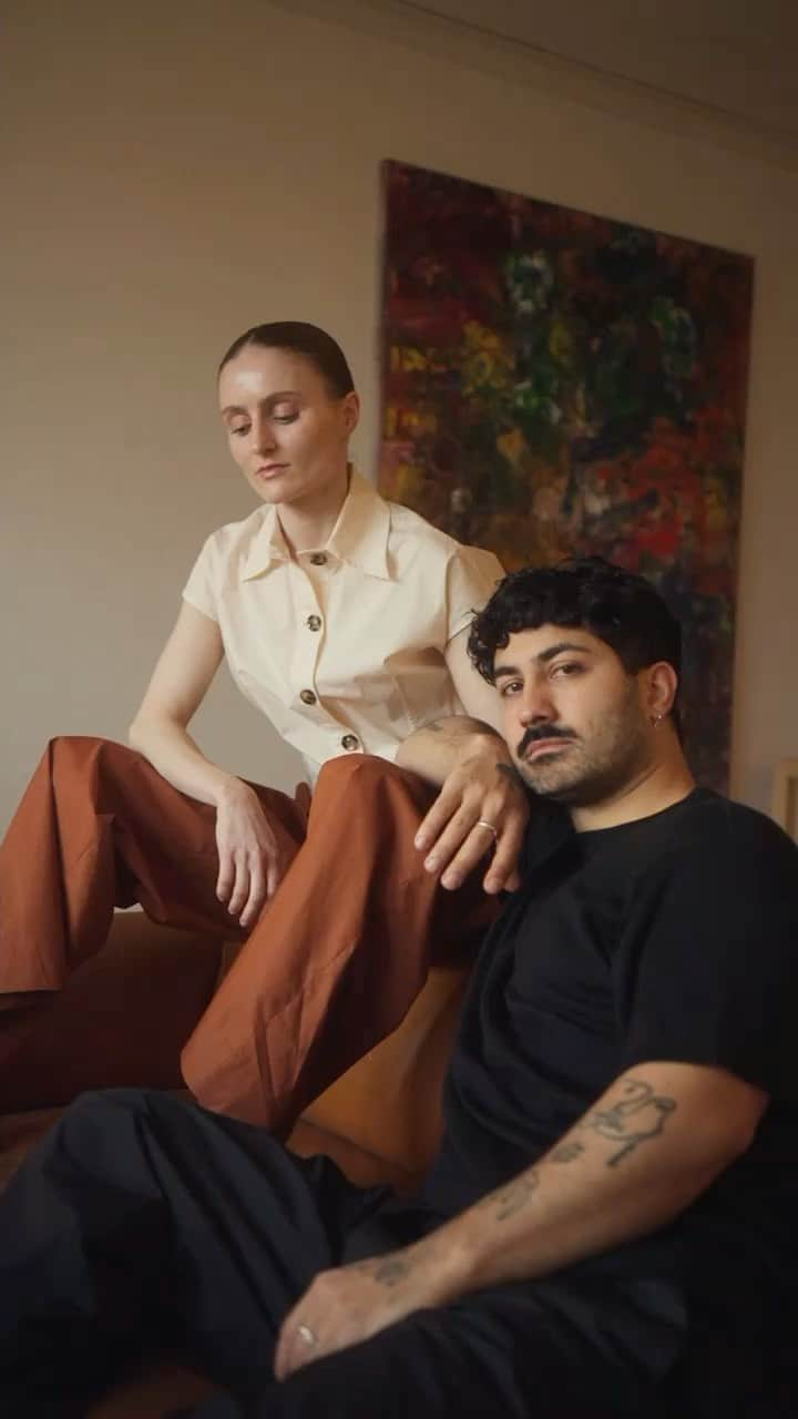 カトリーネハメルのインスタグラム：「CATHRINE HAMMEL  is about clothes and the people who wears them ever day.  Ali wearing Merino Lyocell Tee-Shirt and Poplin Boyfriend Pants in black and Andrea in Poplin Cropped Shirt and Poplin Wide Leg Pants in cream and terracotta    «A Day with Ali & Andrea» on the journal at cathrinehammel.no  Art Direction @mold.atelier  Film by @magnusn  Edited by @kristiandale」