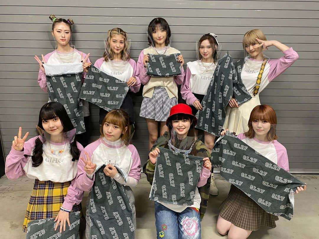 Girls²さんのインスタグラム写真 - (Girls²Instagram)「【Girls²ファンミーティング by GL²family】in Zeep Fukuoka  始まります！ 一緒に楽しい時間を過ごしましょう！  #Girls2 #teen #fammeeting  #getit #fun #instagood」3月29日 17時31分 - girls2_official