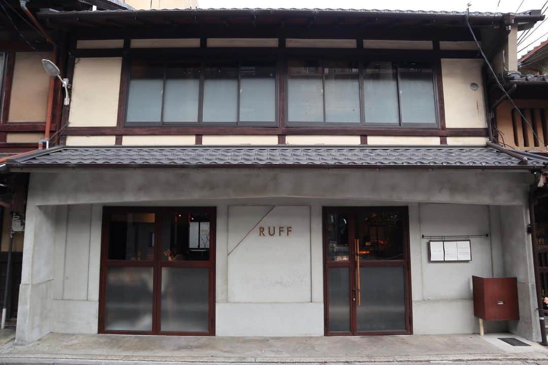 石井輝明のグルメインスタ