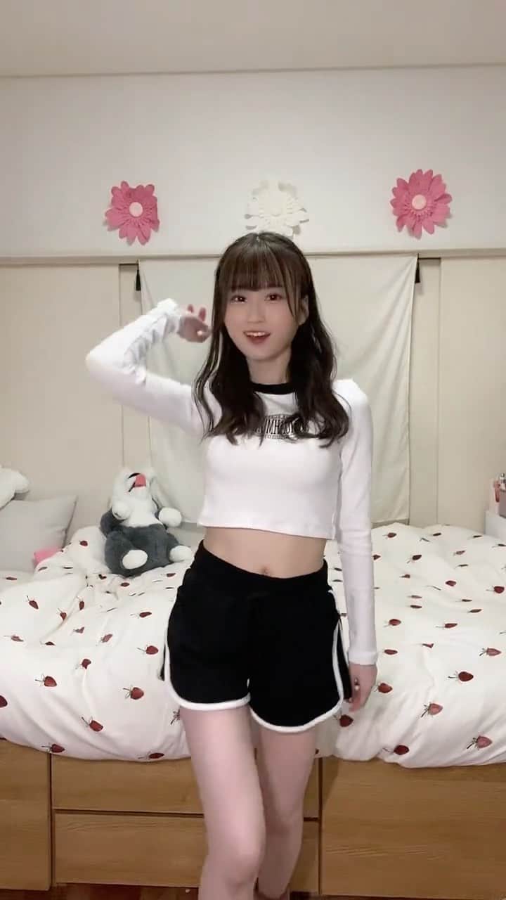 のインスタグラム：「kpop❤︎」