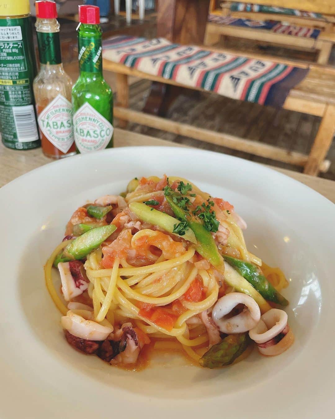 松山英礼奈さんのインスタグラム写真 - (松山英礼奈Instagram)「☕️🌿🍝🍴🏄‍♀️🧡  @bondicafe_hiroo   わんこ連れて行けて ご飯美味しくて 落ち着くので好き🐶♥️  #cafe #lunch #pasta #salad  #healthy  #広尾 #cafe好き  #healthylifestyle」3月29日 21時36分 - hiiiiiiii0802