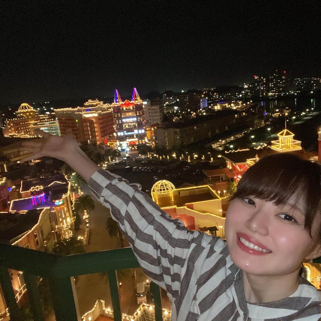 いけちゃんのインスタグラム：「沖縄のホテル🌺 めちゃくちゃ景色よかった🥰✨」