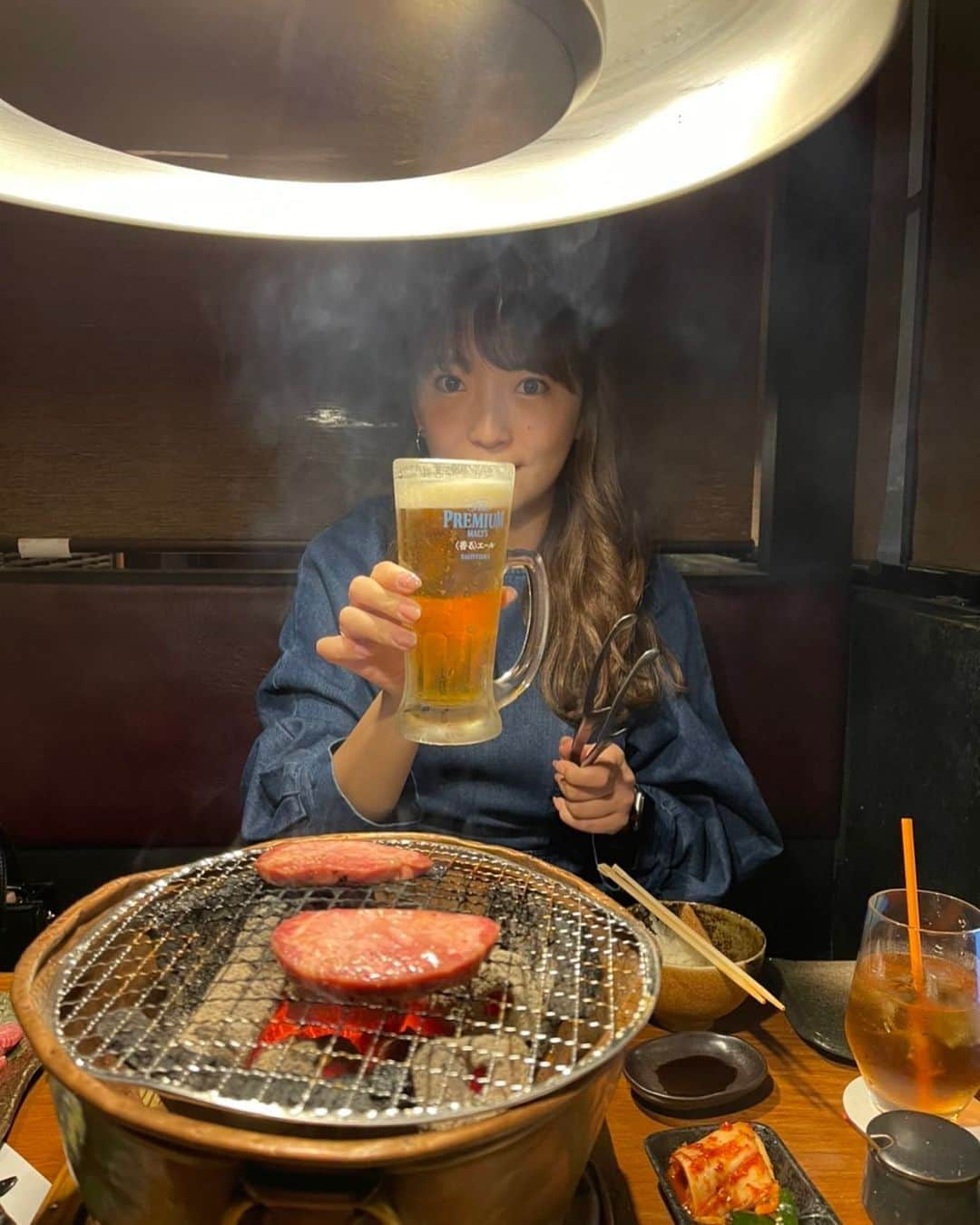 井口栞里さんのインスタグラム写真 - (井口栞里Instagram)「・ ・ 無事27歳になりました！！ メッセージなどありがとうございます🥺 未だなお私の事を応援してくれる ファンの方から私の最近の姿が見たいと 言ってくださったので今日の一枚🍻♡ 井口は元気にやっております。笑 こうしてあまりSNSに姿は出さなくても 気にかけてくれるSKE時代からのファンの方が 居てくださる事を本当に感謝してます。 いろんな方に今年は恩返しができる年にしたいです。 これからも私なりに頑張りますのでよろしくお願いします💕  ・ #スターエンジェリカプロダクション #スターエンジェリカプロダクション後援会 #井口栞里」3月29日 22時22分 - shiori_iguchi