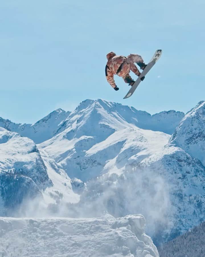 ステール・サンドベックのインスタグラム：「Jump session from RUMBLE🥊」