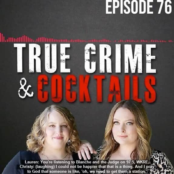 ローレン・アッシュのインスタグラム：「All new episode of @truecrimeandcocktails is streaming now! We deep dive con man and boy band producer LOU PEARLMAN and also have some fun bits like this one along the way. Stream it now, everywhere!」