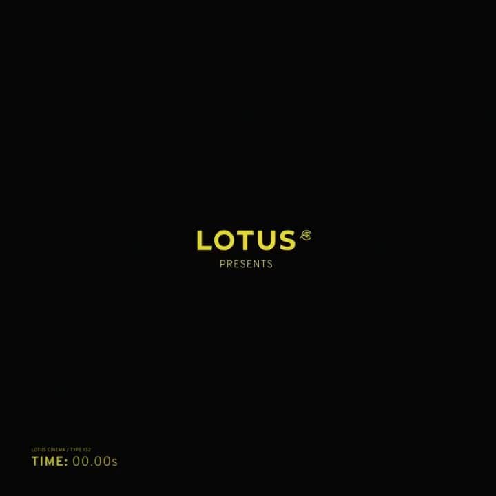 ジェンソン・バトンのインスタグラム：「Here she is, the Lotus Eletre 😍   For more info, visit lotuscars.com/model/eletre   #LotusEletre #LotusCars #ForTheDrivers #AeroKings」