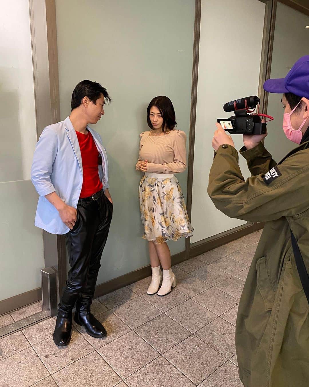 のインスタグラム：「公開をお楽しみに〜🤣 #何の撮影 #ニューウォッチプロダクション #セクシー川田 #タチバナビッチ #範田紗々」