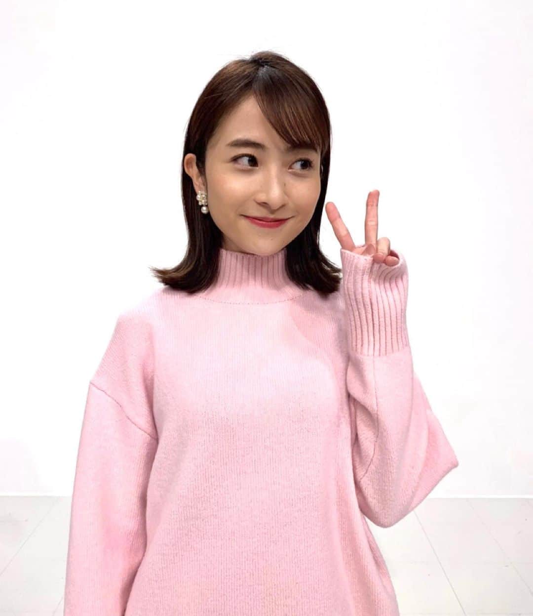 のインスタグラム：「記録忘れがたくさんあって😅  いろいろやらせてもらったなーと。 まもなくバトンをつなぎます✨ 誰が担当になるのかはお楽しみに〜☺️  #fromTBS #限られた画角で全力チャレンジ🤣 動画、音量注意です🙇‍♀️」
