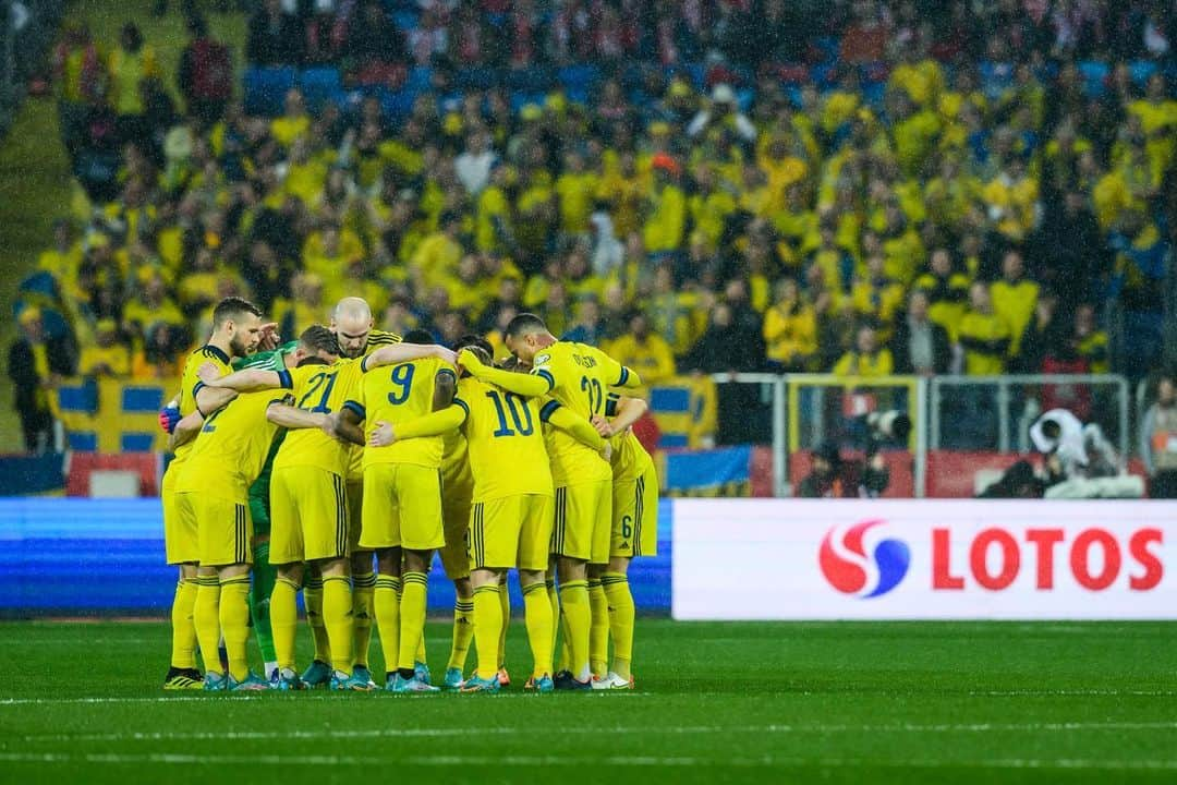 アルビン・エクダルのインスタグラム：「💛💙」