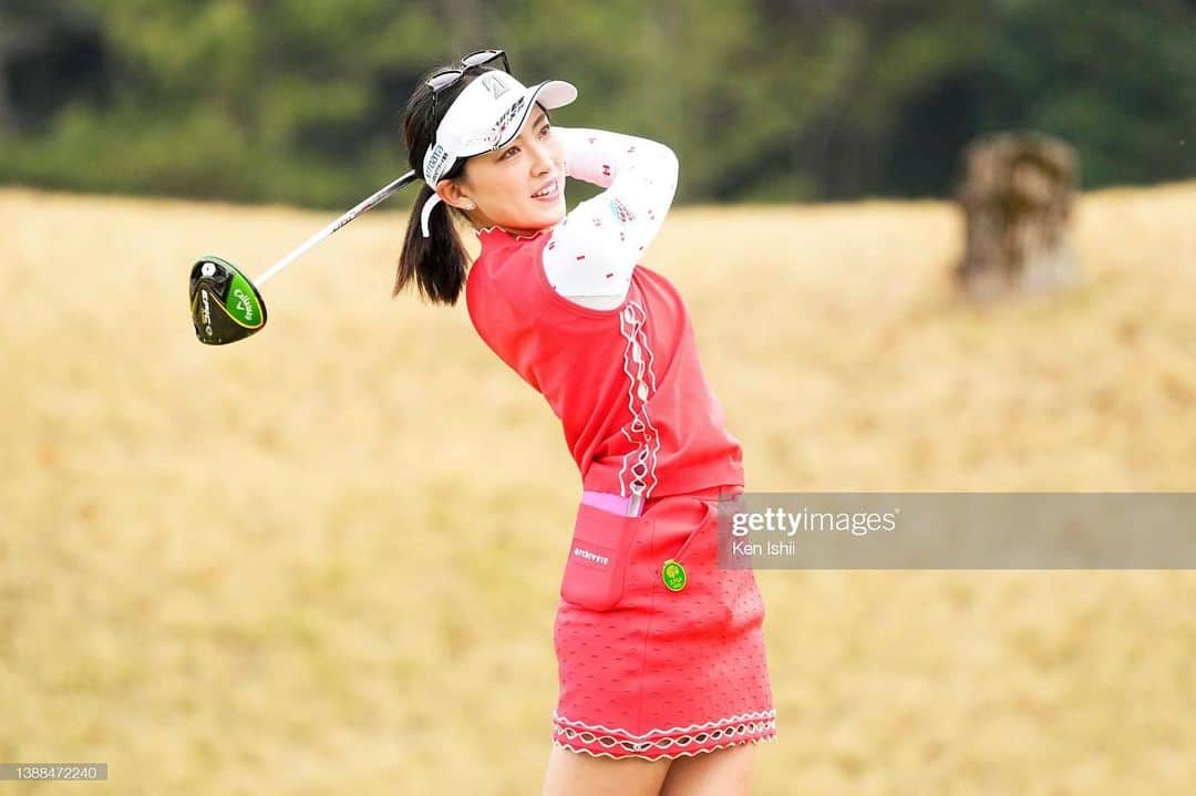 植手桃子のグルメインスタ