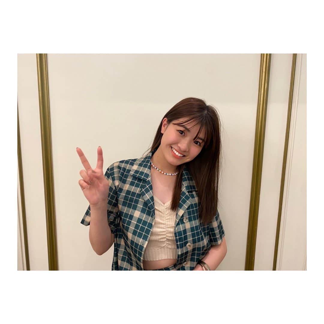 のインスタグラム：「. nicola卒業式有難うございました！ 実はまだ実感があまり湧いてなくて、 気持ちに整理がついてないのでまた後日ゆっくりと投稿します🤲 メンションも全部見てます。ありがとう！  #nicola #05line_nicola」