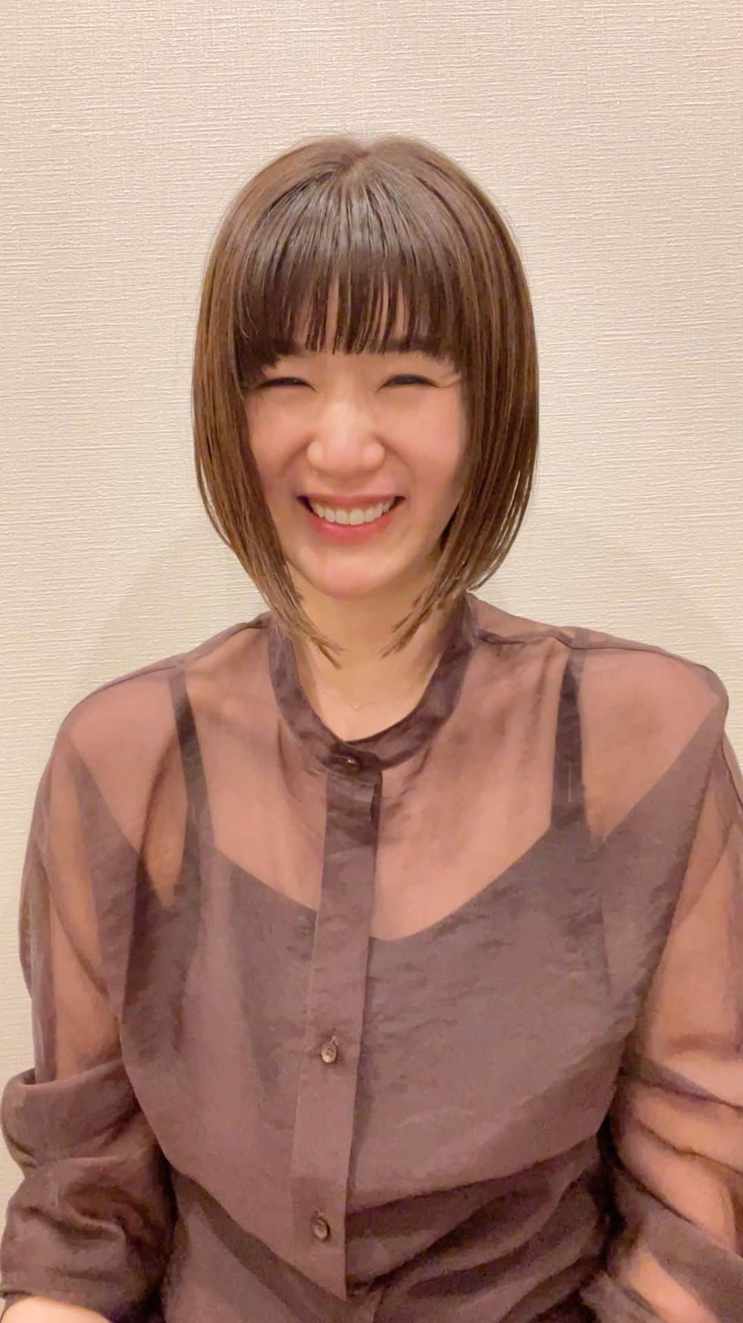のインスタグラム：「🌰 あっちの方がいい こっちの方がいいと 色んな意見を教えてもらって勉強になるし  対応する素直さや柔軟さは大切  でも一度きりの人生 自分がやりたいことにチャレンジしてみる！ シンプルだけどとても大事☺️  #ショートボブ」