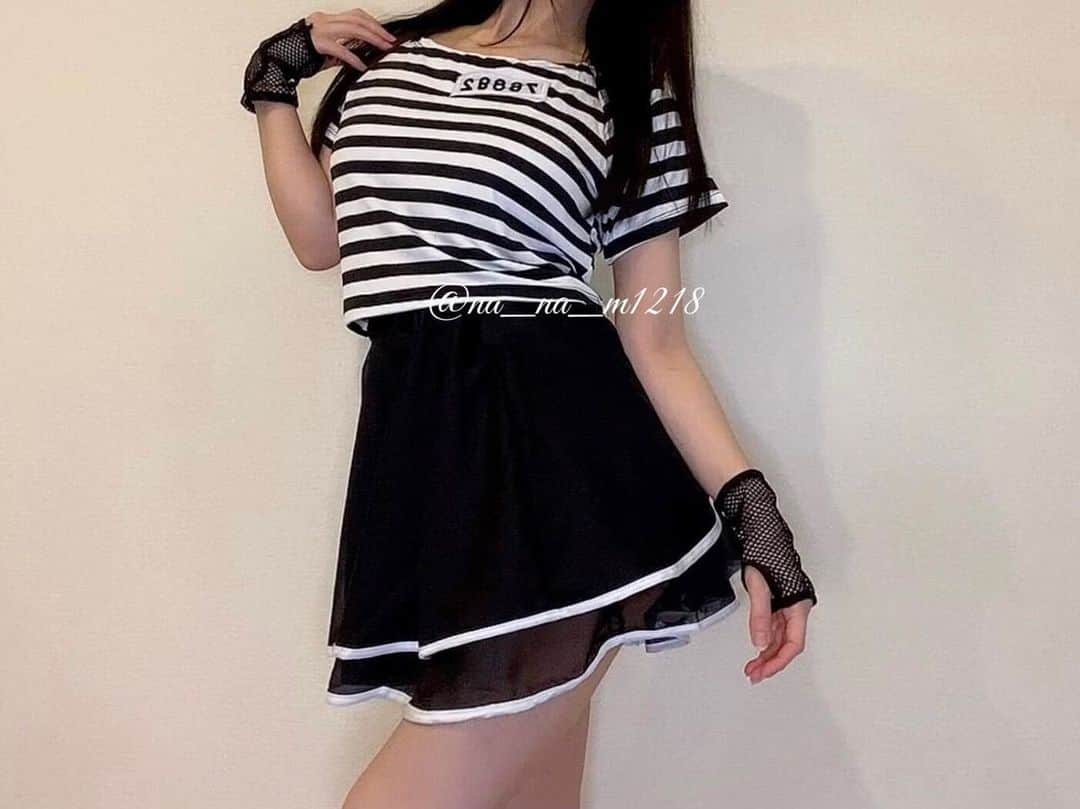 奔放なナナのインスタグラム：「囚人服🚨 . YouTube毎日21時更新↓↓ おまけのナナⅢ【NanaⅢ】で検索してね⭐️ . . #cosplay #lingerie #tryonhaul #セルフグラビア #グラビア #自撮り女子 #japanesegirl #女孩 #소녀 #코스프레 #ワンピース #clubdress #followｍe」